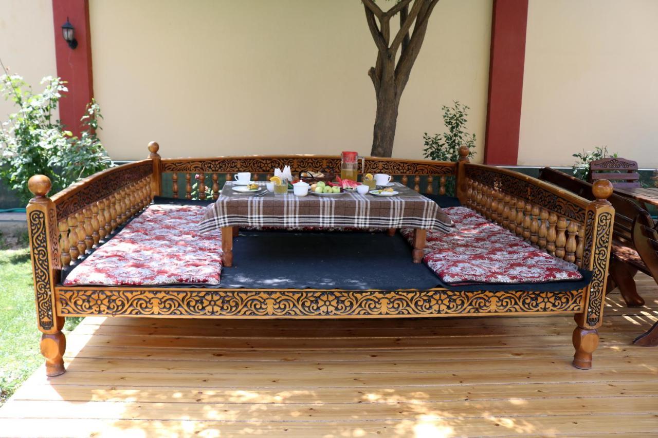 Chinor Garden Hotel - Free Airport Pick-Up And Drop-Off 塔什干 外观 照片