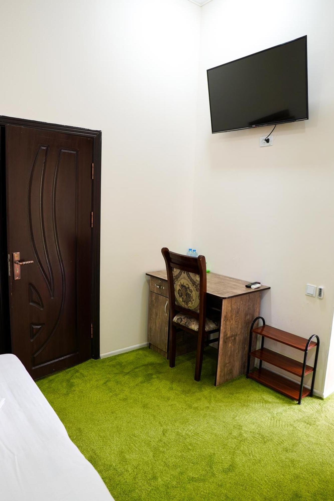 Chinor Garden Hotel - Free Airport Pick-Up And Drop-Off 塔什干 外观 照片
